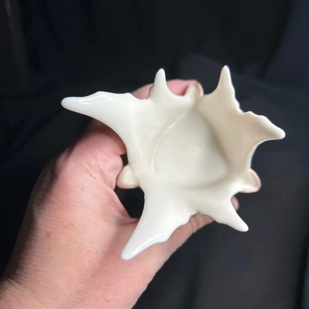 FRANZ VTG Porcelain Papillon Butterfly Tea light Holder. Mint condition - Picture 4 of 9